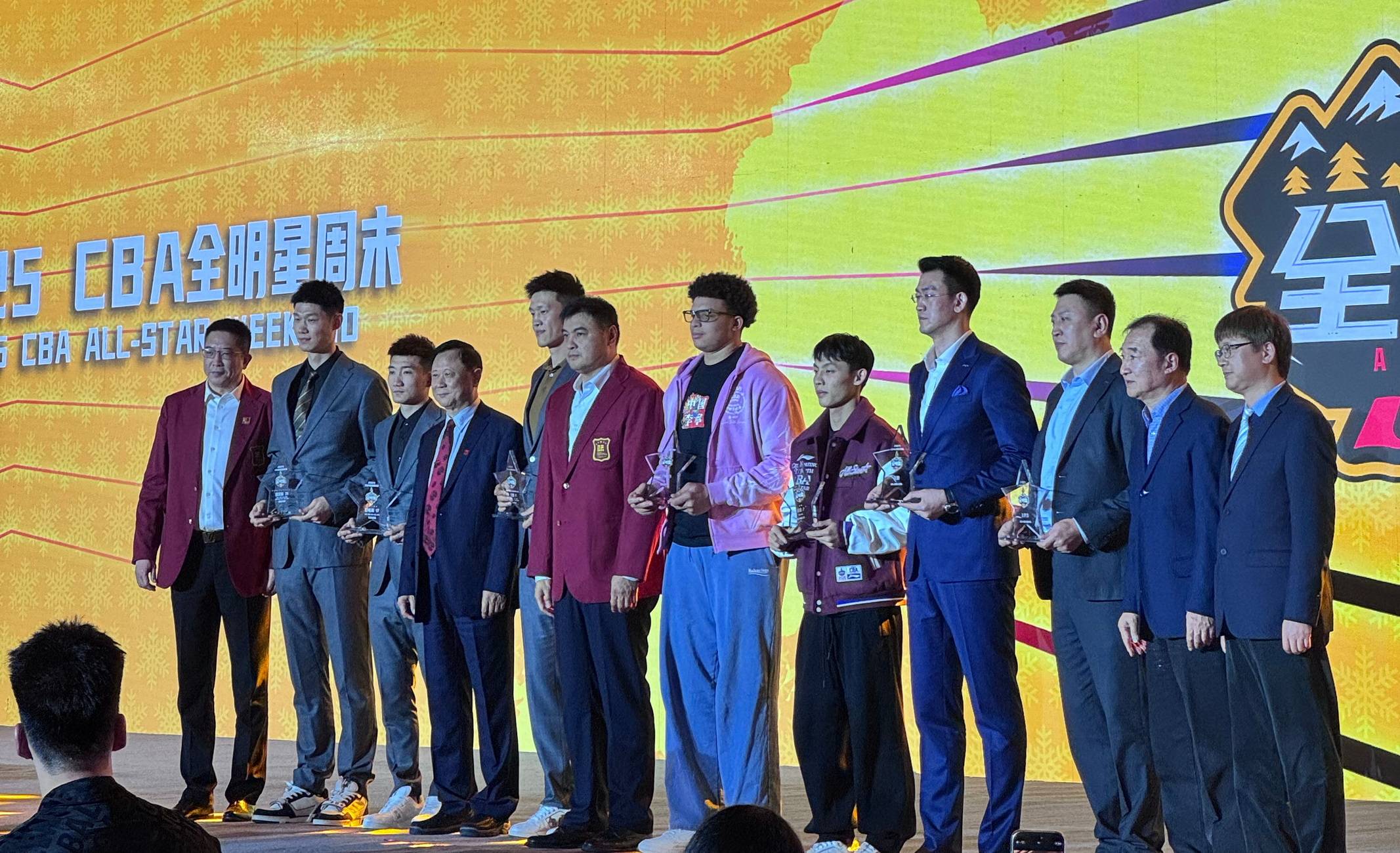 CBA联盟全明星赛即将开启，万众期待巨星对决的简单介绍