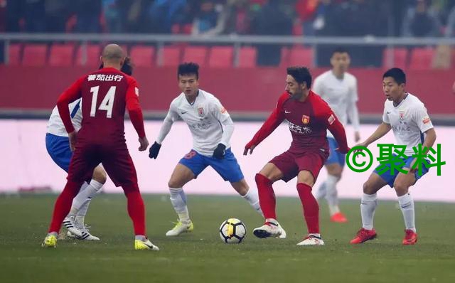 包含河北华夏幸福迎战山东鲁能:谁能赢得比赛?的词条 包含河北华夏幸福迎战山东鲁能:谁能赢得比赛?的词条