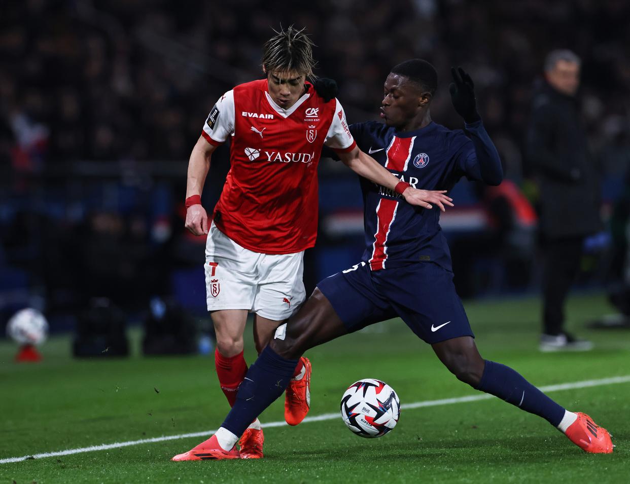 关于兰斯球员风头无两，勇夺胜利的信息