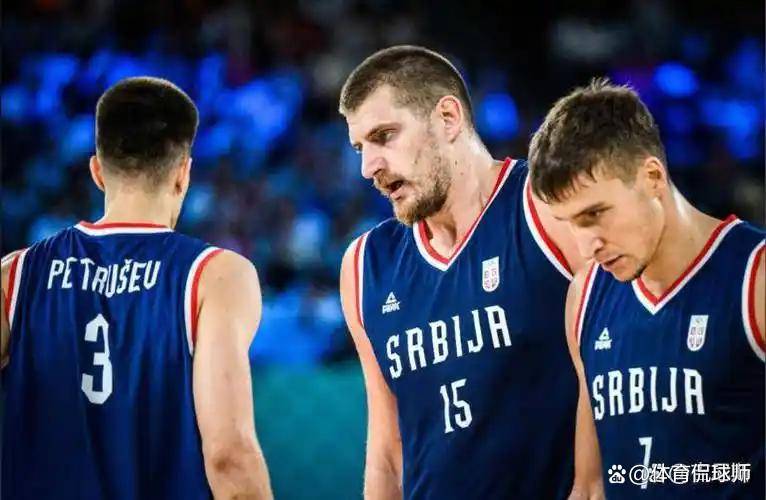 意大利男篮鏖战塞尔维亚男篮,拉文高光表现的简单介绍 意大利男篮鏖战塞尔维亚男篮,拉文高光表现的简单介绍