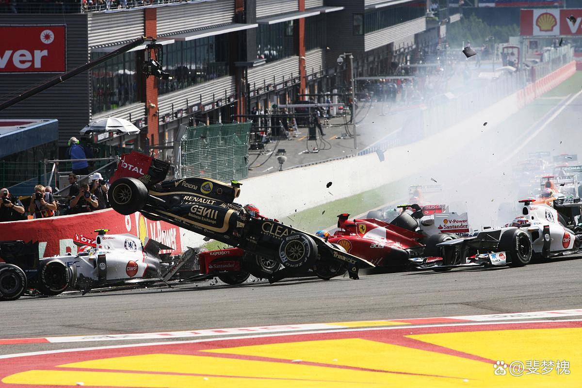 红牛二队力克威廉姆斯,勒克莱尔带队取胜的简单介绍 红牛二队力克威廉姆斯,勒克莱尔带队取胜的简单介绍