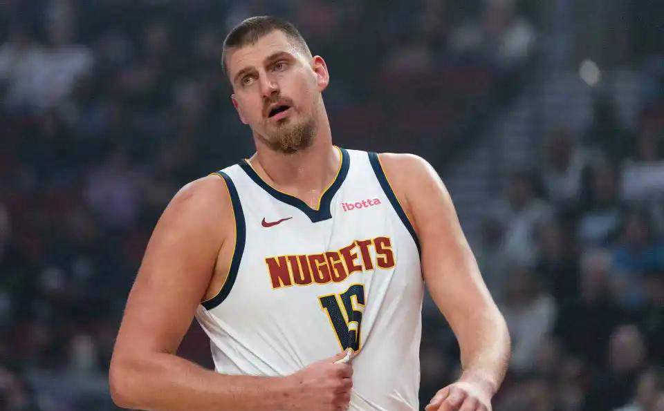 关于深圳队逆转爵士,约基奇关键制胜的信息 关于深圳队逆转爵士,约基奇关键制胜的信息