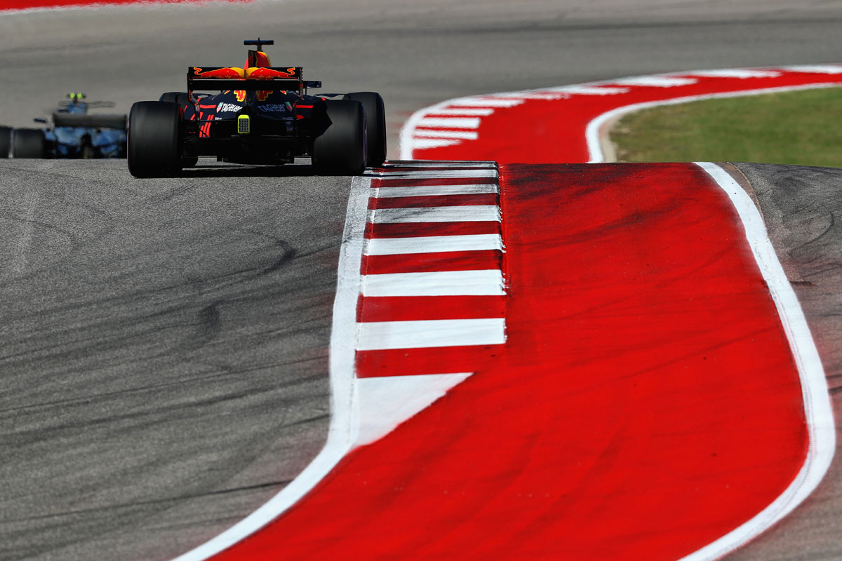 雷诺车队翻盘索伯车队，汉密尔顿关键制胜